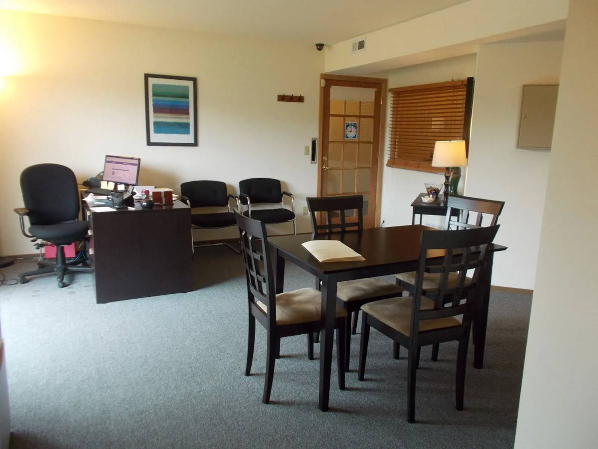Apartment for rent at 1300 Eco Park Dr, Dekalb, IL 60115