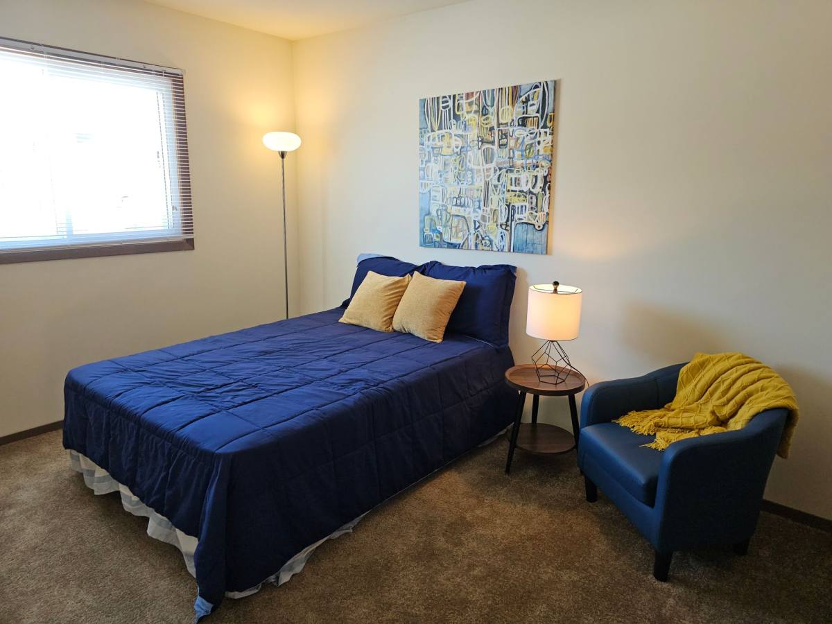 Apartment for rent at 1300 Eco Park Dr, Dekalb, IL 60115