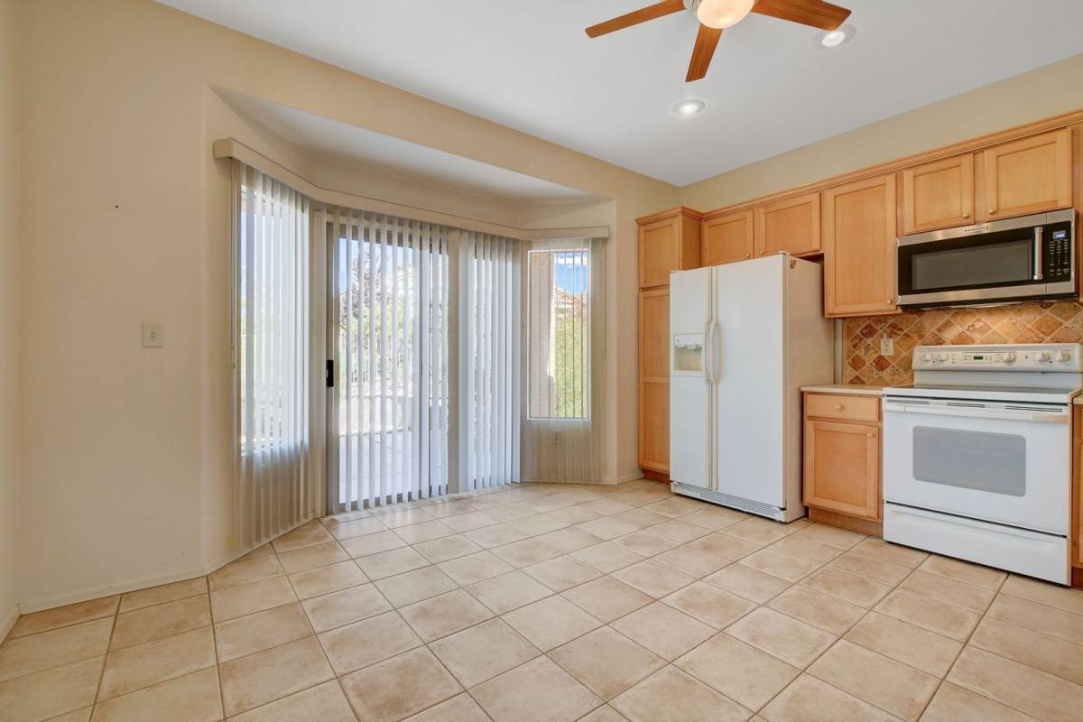House for rent at 576 Carmel Mesa Dr, Henderson, NV 89012