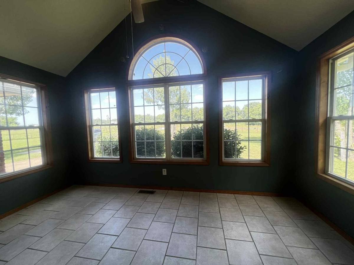 House for rent at 15315 Cr 138, Carthage, MO 64836