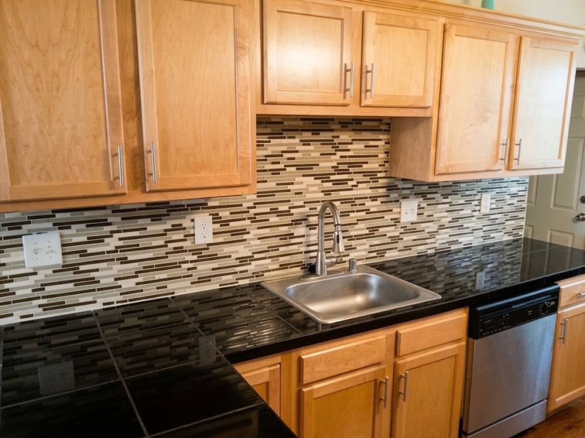 House for rent at 2014 Sidney St, Pittsburgh, PA 15203