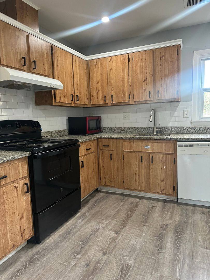 Townhouse for rent at 61 Meadow Lane, Waldorf, MD 20601