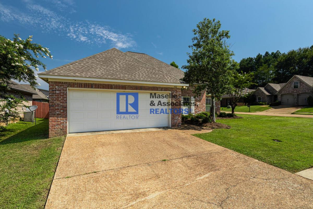 House for rent at 402 Montrose Place, Brandon, MS 39042