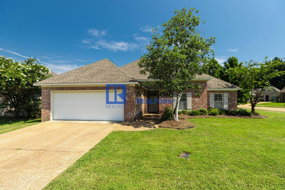 House for rent at 402 Montrose Place, Brandon, MS 39042