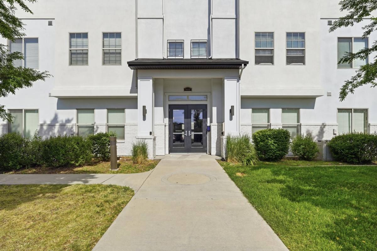 Apartment for rent at Grand at Midvale, 8035 S Fern Circle, Midvale, UT 84047