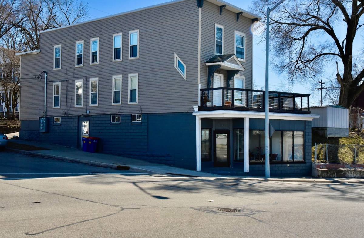 Apartment for rent at 1224 Plainfield NE, Grand Rapids, MI 49505