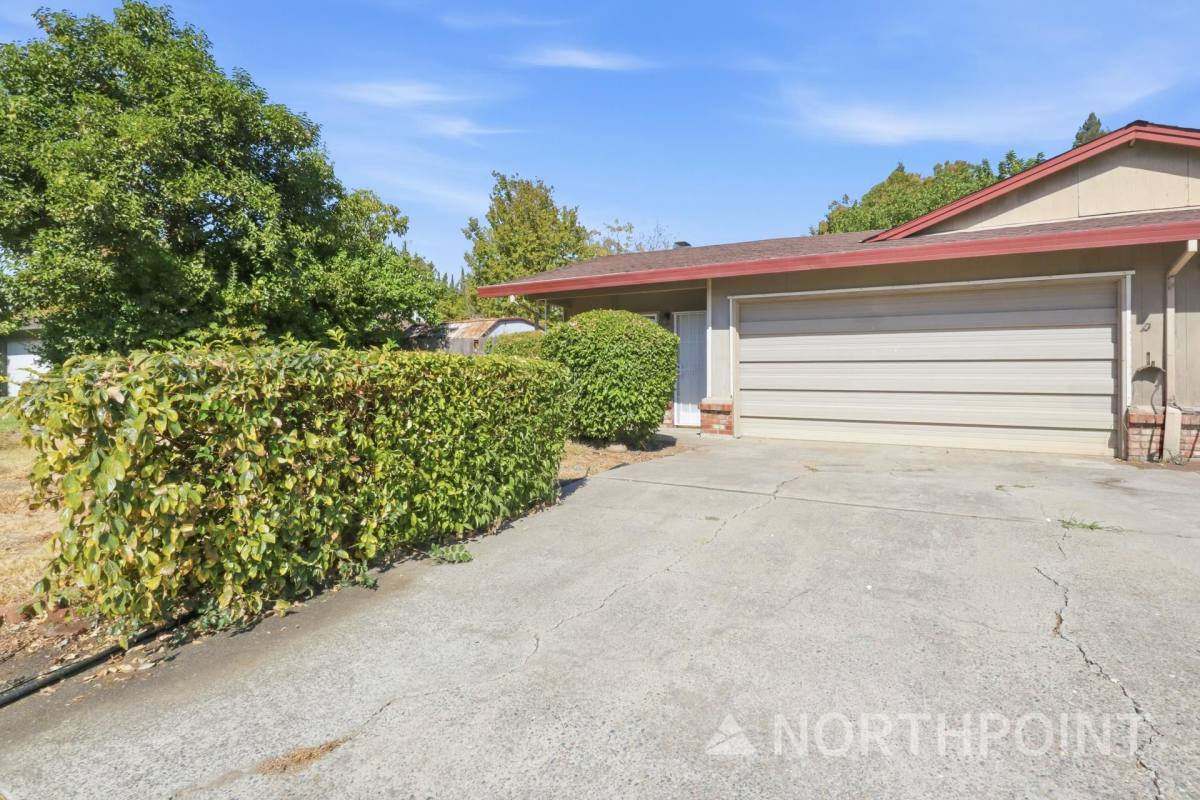 Apartment for rent at 5311 & 5313 Gibbons Dr, Carmichael, CA 95608