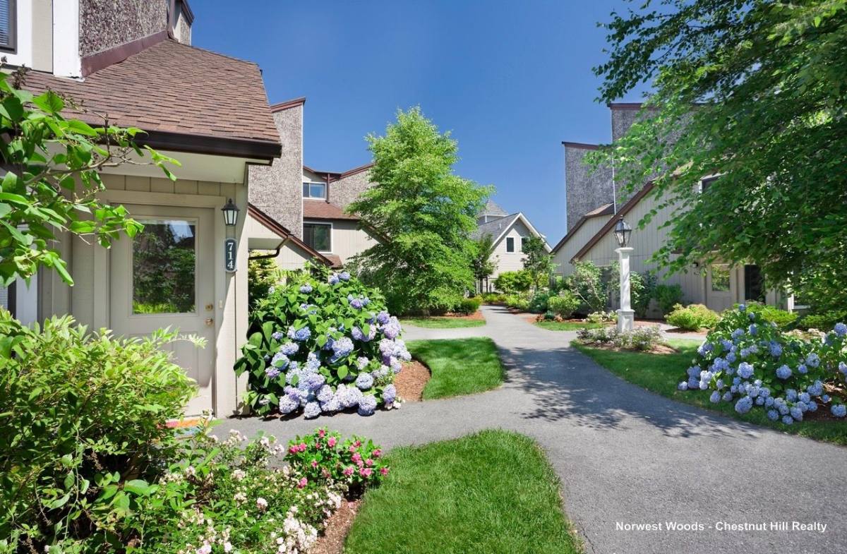 Apartment for rent at 619 Norwest Dr #619, Norwood, MA 02062