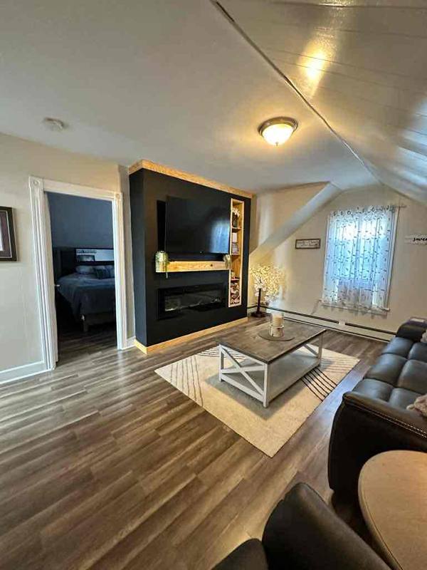 Apartment for rent at 8 Seymour Ave, Cranston, RI 02910