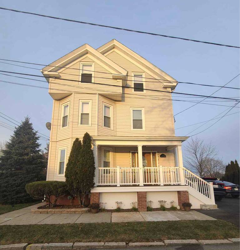 Apartment for rent at 8 Seymour Ave, Cranston, RI 02910