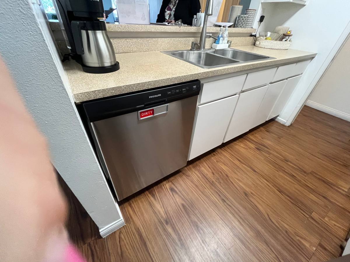 Apartment for rent at 383 Surfside Dr #101, Port Hueneme, CA 93041
