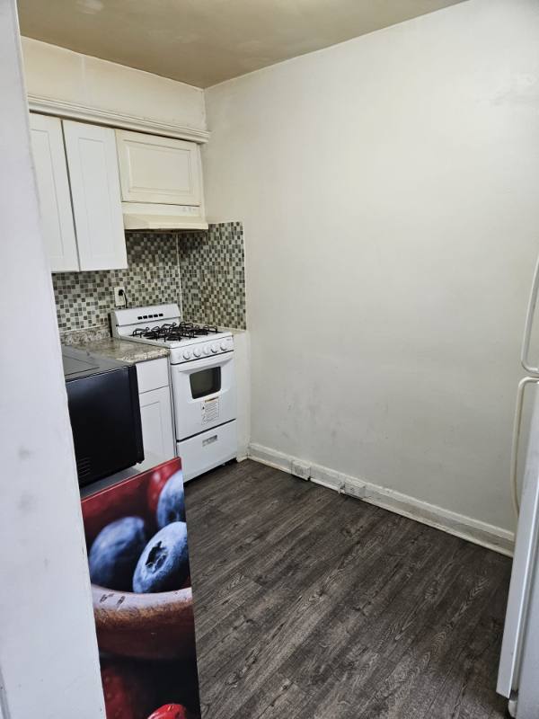 Apartment for rent at 1310 Dartmouth Ave #1, Parkville, MD 21234