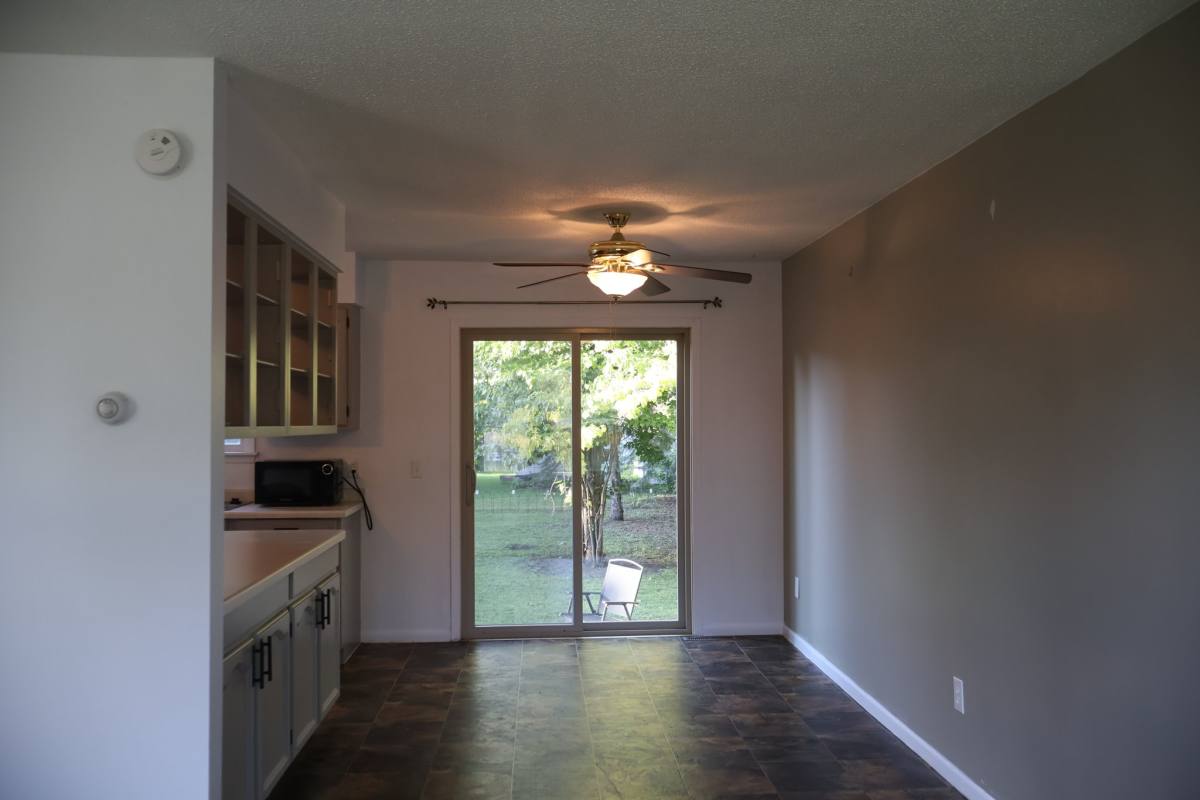 Apartment for rent at 33 Garden Court NW #33 1-5, East Grand Forks, MN 56721