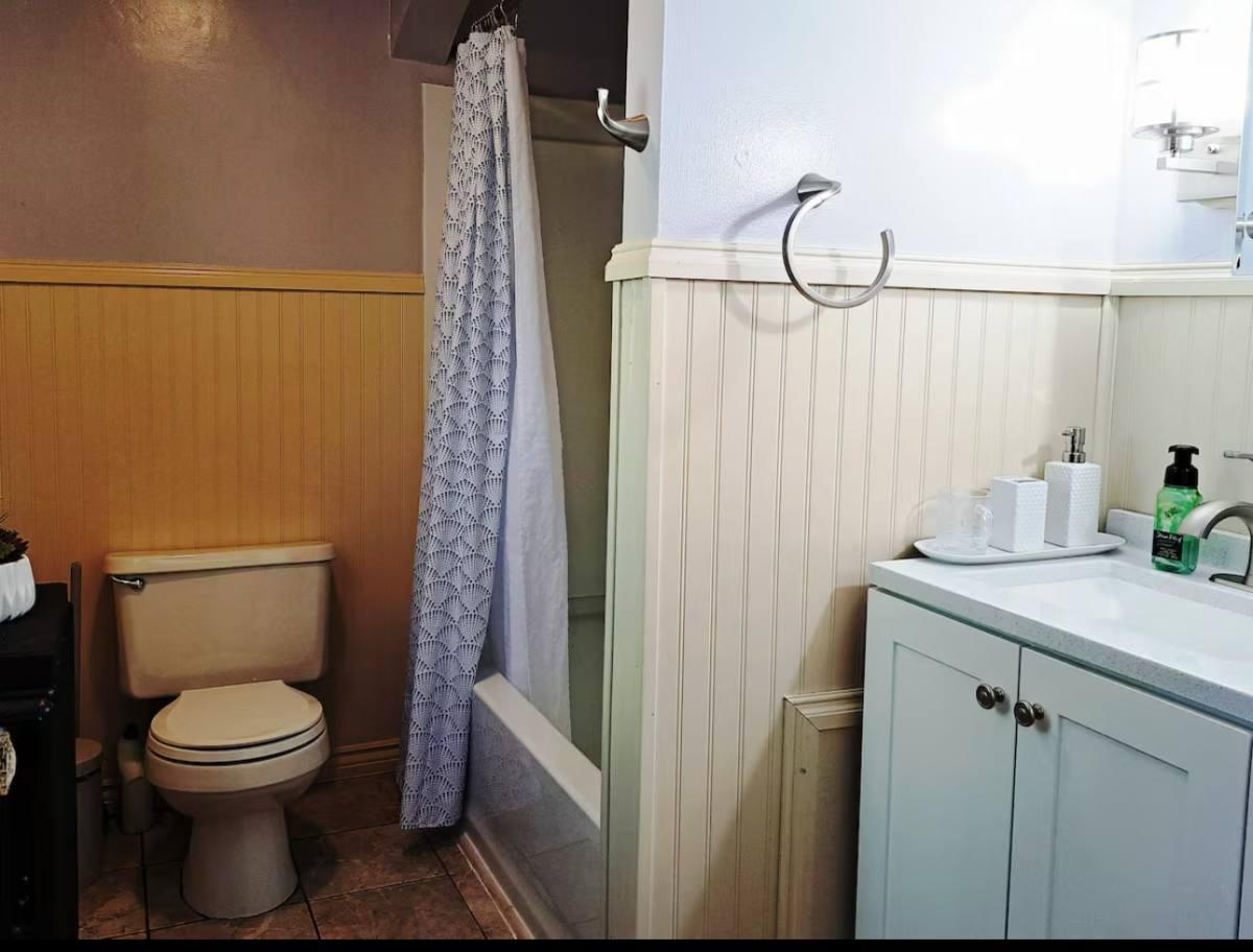 House for rent at 1626 Williston Rd, South Burlington, VT 05403