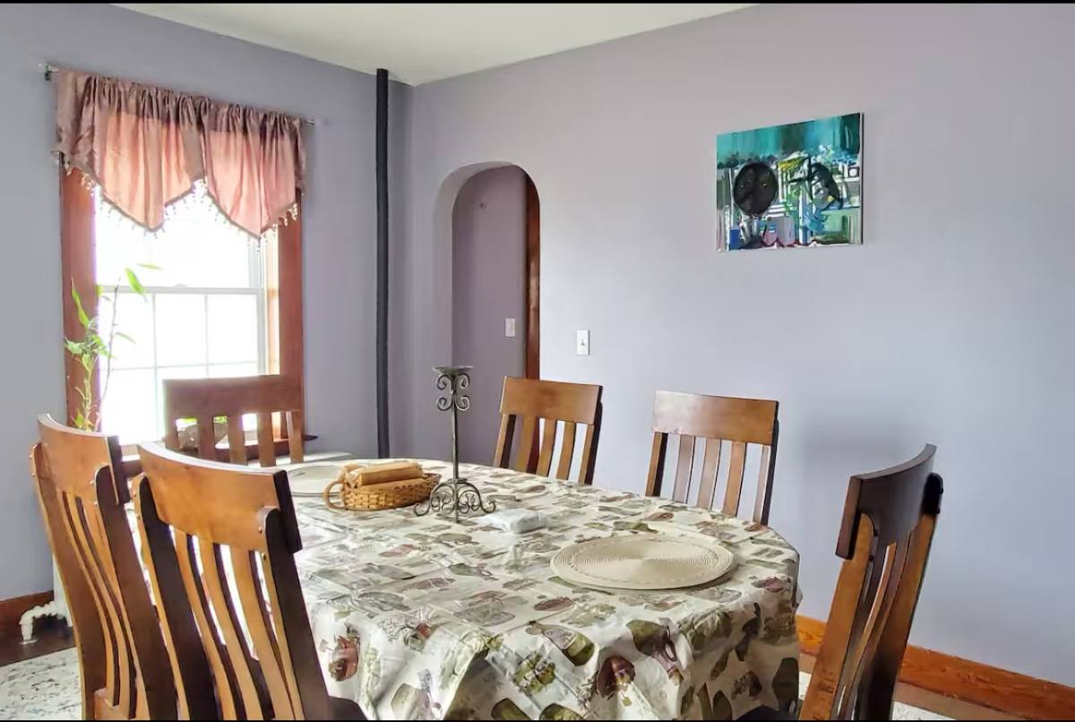 House for rent at 1626 Williston Rd, South Burlington, VT 05403