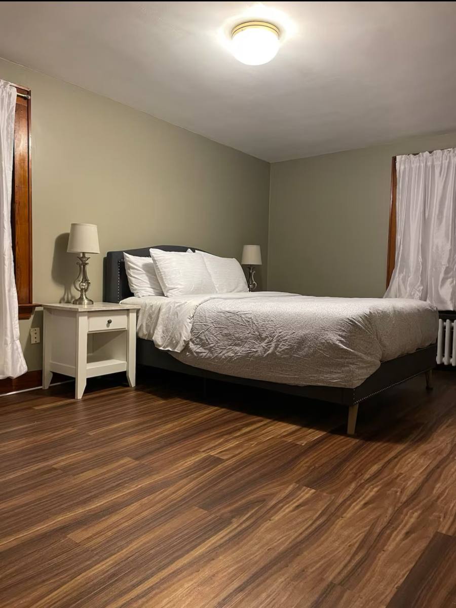 House for rent at 1626 Williston Rd, South Burlington, VT 05403