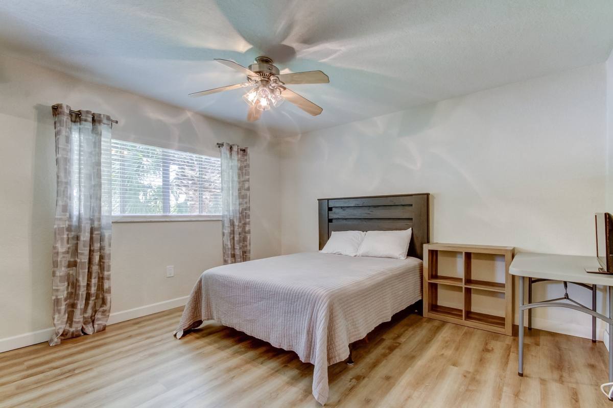 Condo for rent at 4480 Overlook Dr NE, St. Petersburg, FL 33703