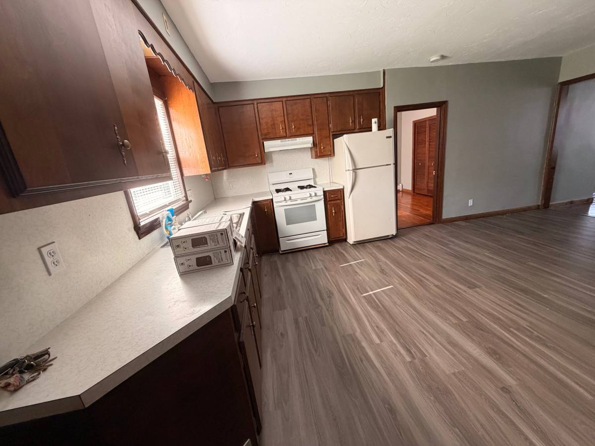 Apartment for rent at 350 Bay St, Fall River, MA 02724