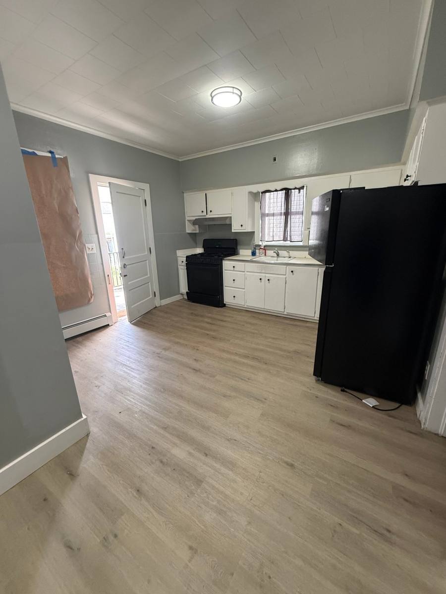 Apartment for rent at 619 Harrison Ave, Scranton, PA 18510