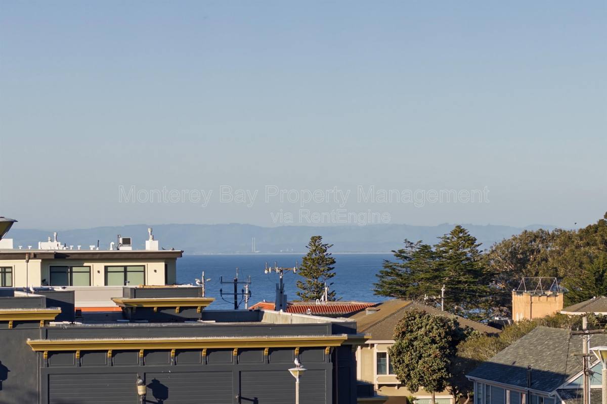 Apartment for rent at 525 Laurel Ave, Pacific Grove, CA 93950