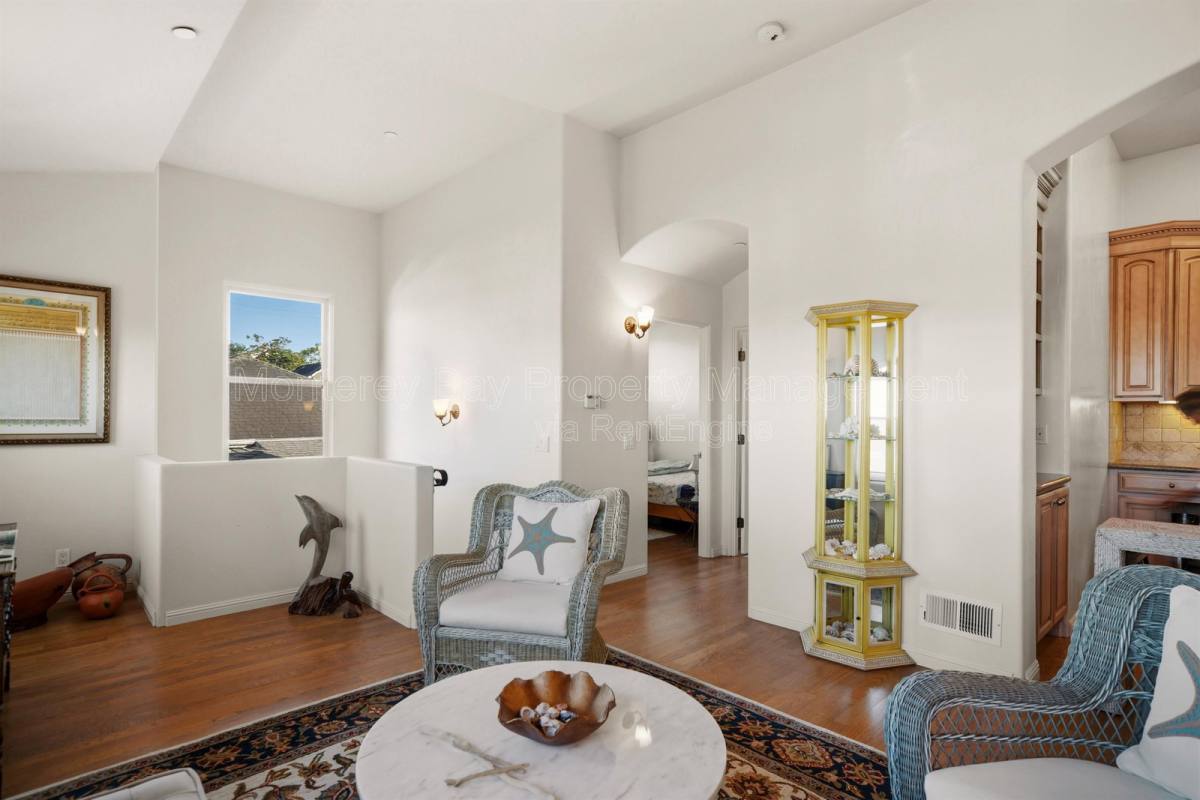Apartment for rent at 525 Laurel Ave, Pacific Grove, CA 93950