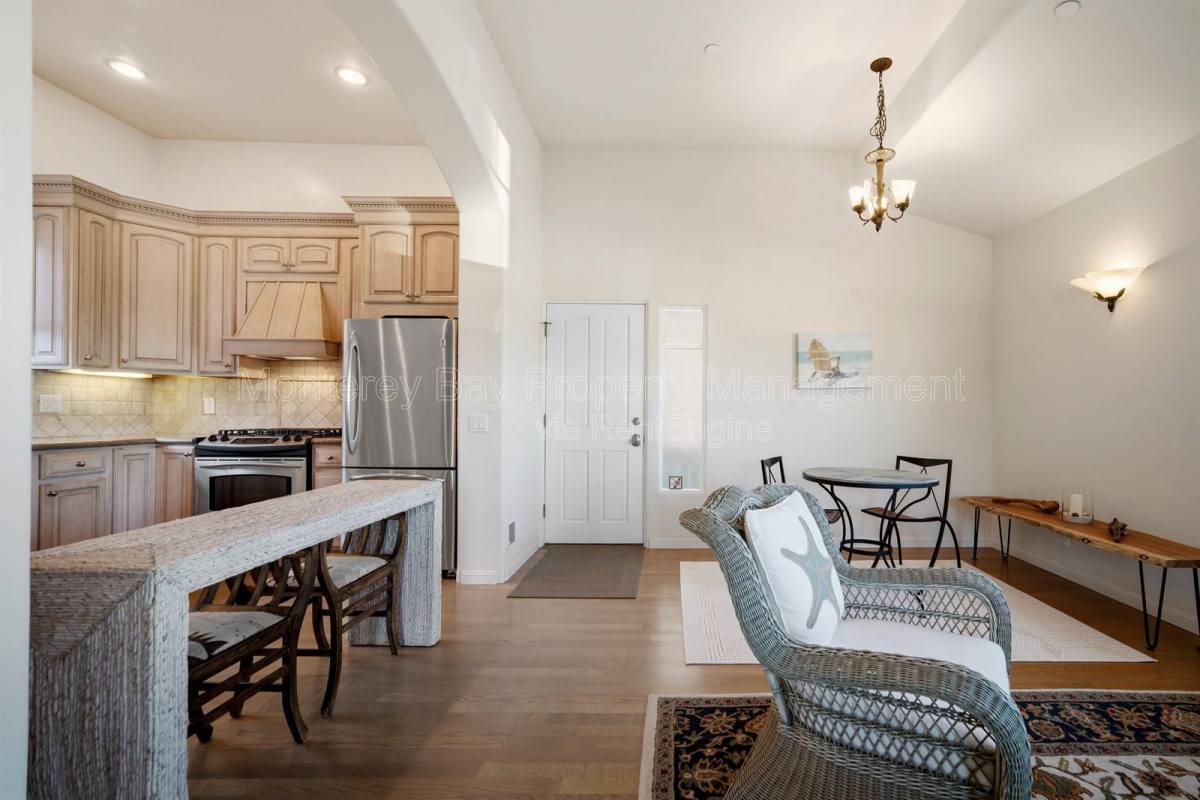 Apartment for rent at 525 Laurel Ave, Pacific Grove, CA 93950