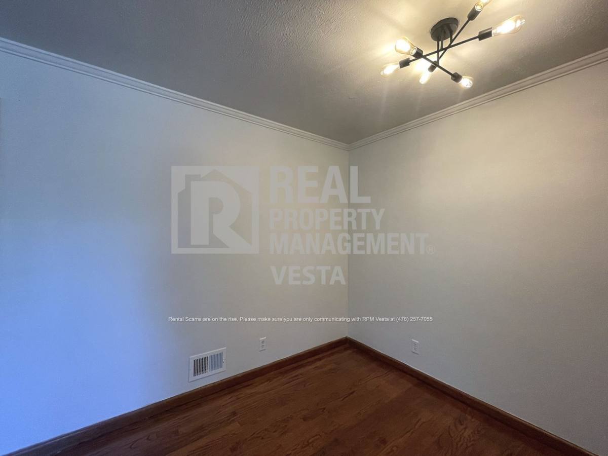 House for rent at 2670 Pierce Dr N, Macon, GA 31204