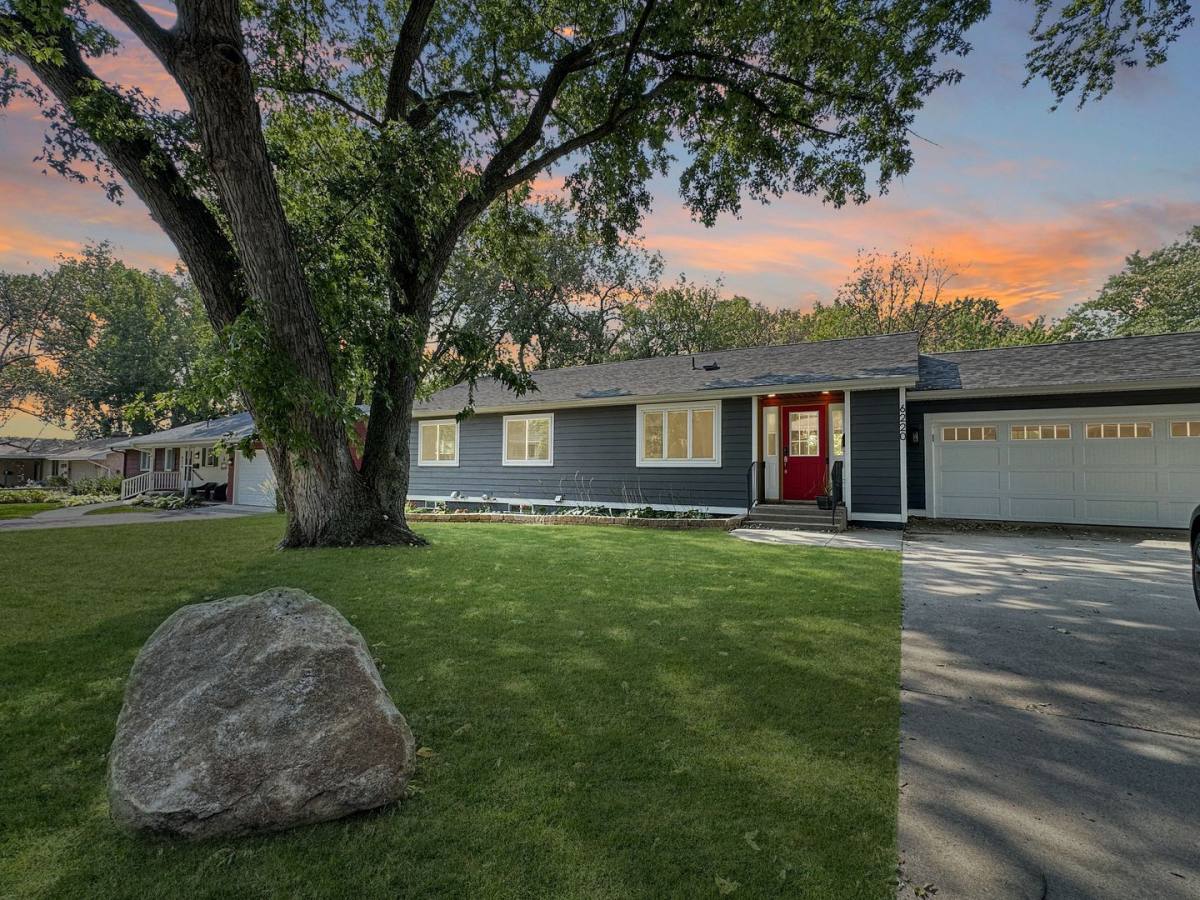 House for rent at 6220 Hansen Rd, Minneapolis, MN 55436