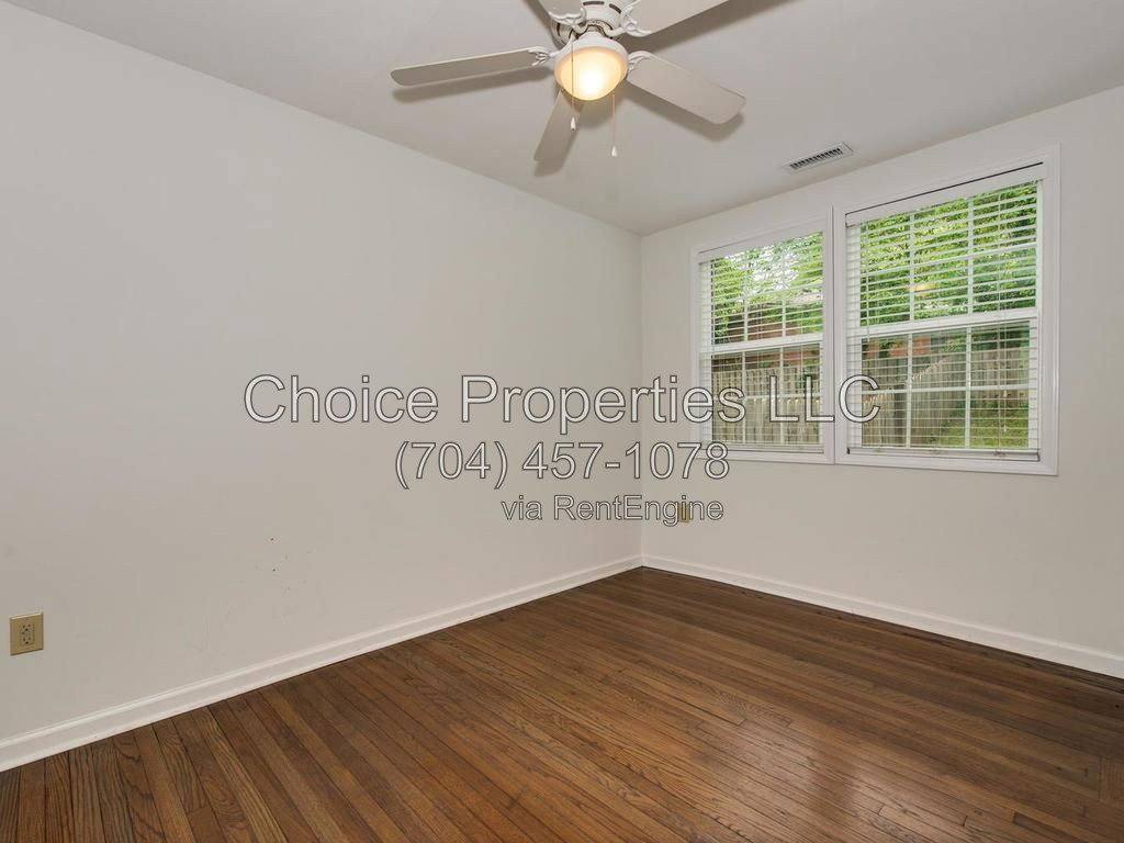 Apartment for rent at 5113 Valley Stream Rd, Charlotte, NC 28209