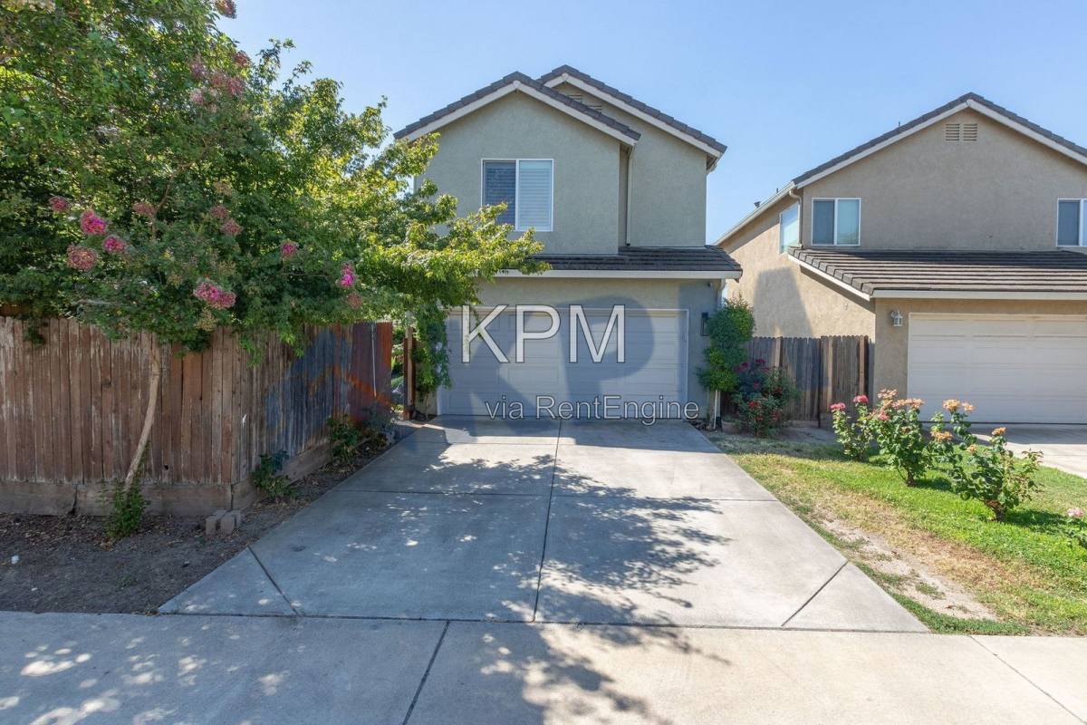 House for rent at 719 Queensland Circle, Stockton, CA 95206