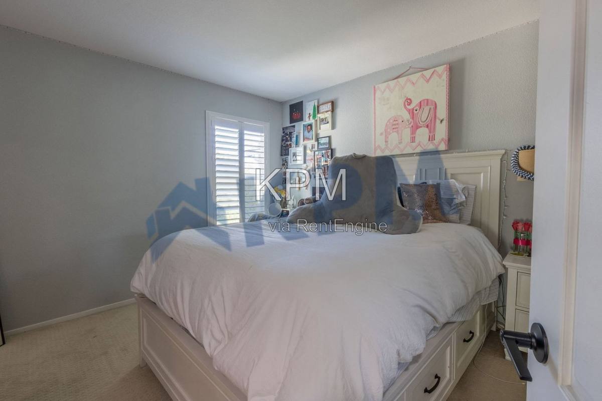 House for rent at 719 Queensland Circle, Stockton, CA 95206