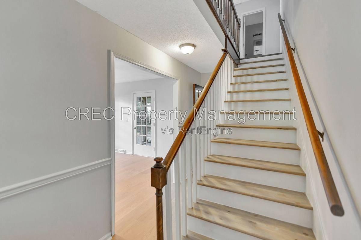 House for rent at 104 Weatherbark Circle, North Charleston, SC 29418