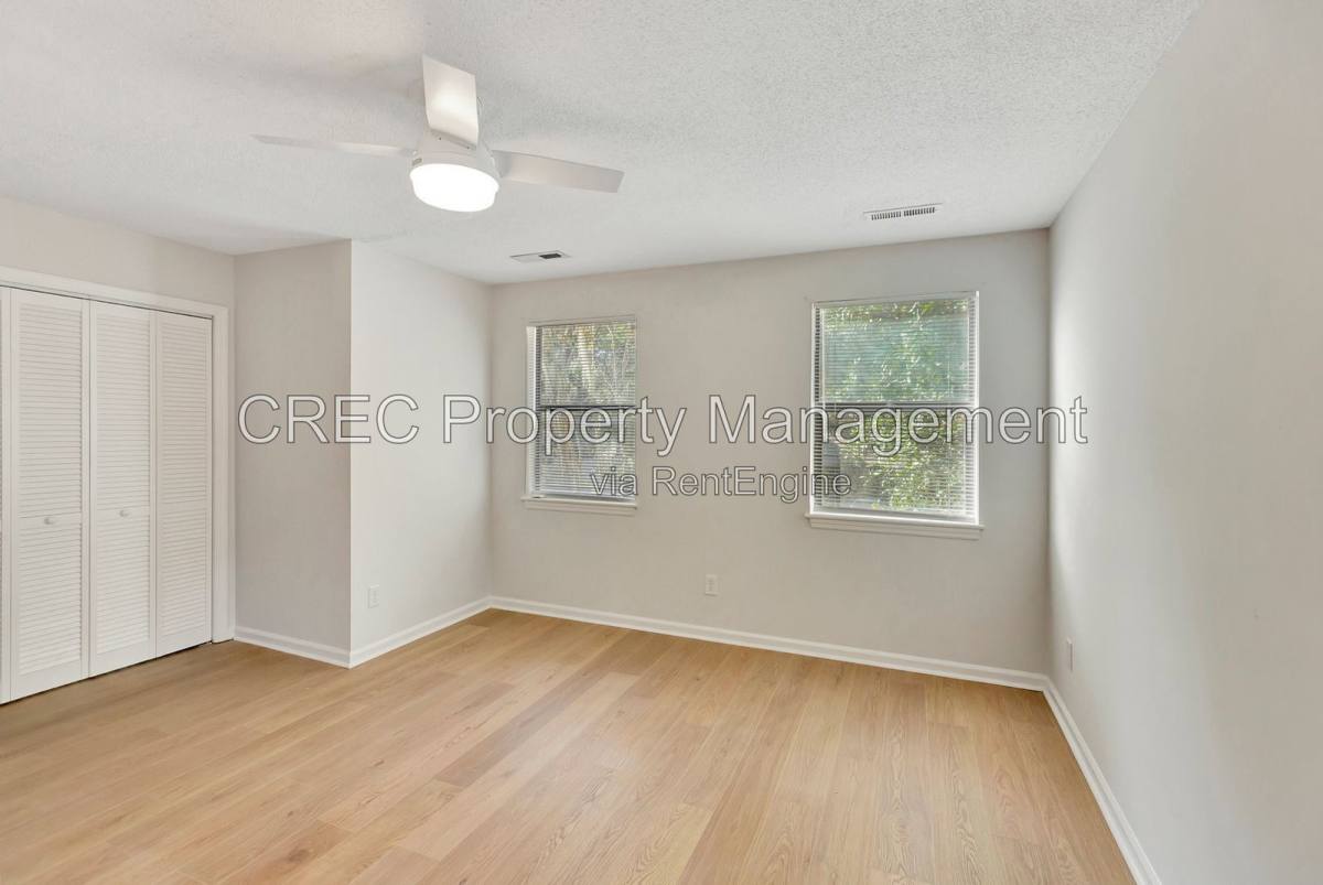 House for rent at 104 Weatherbark Circle, North Charleston, SC 29418
