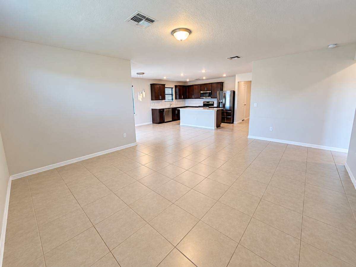 House for rent at 5414 Keaton Springs Dr, Lakeland, FL 33811