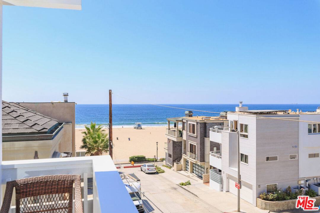 House for rent at 126 Neptune Ave, Hermosa Beach, CA 90254