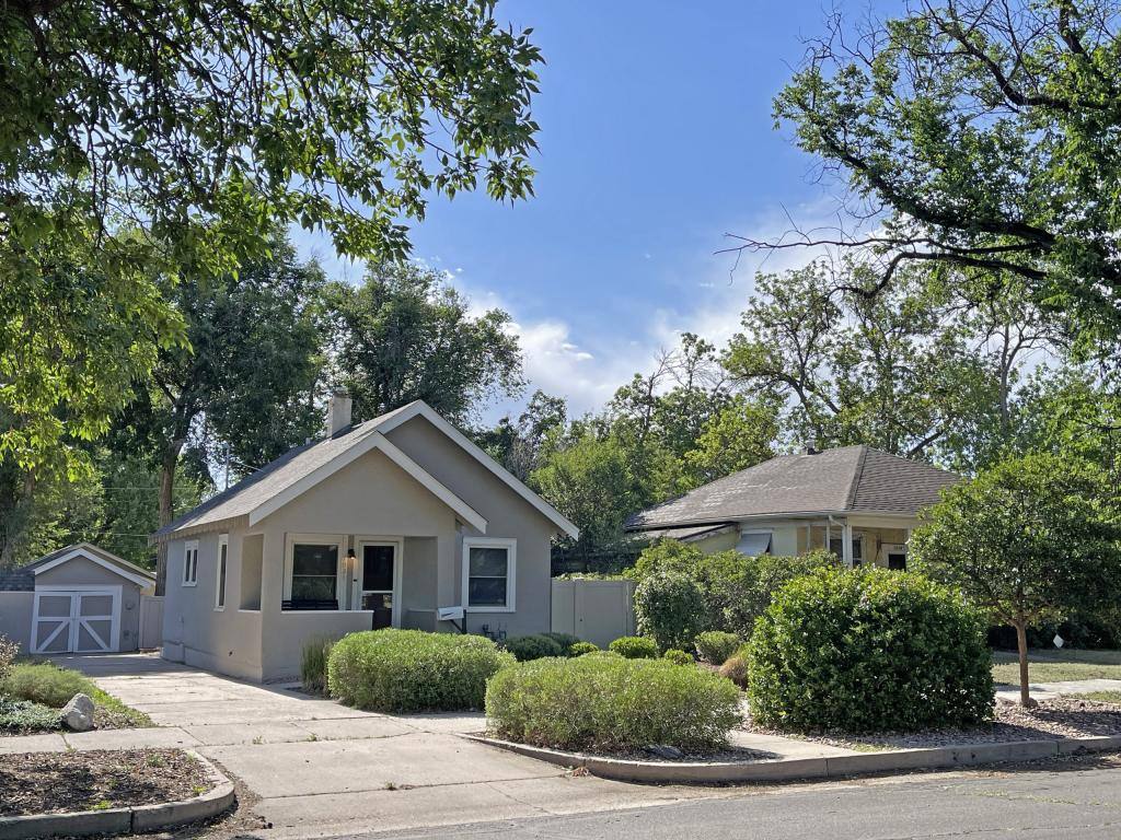House for rent at 1030 Custer Ave, Colorado Springs, CO 80903