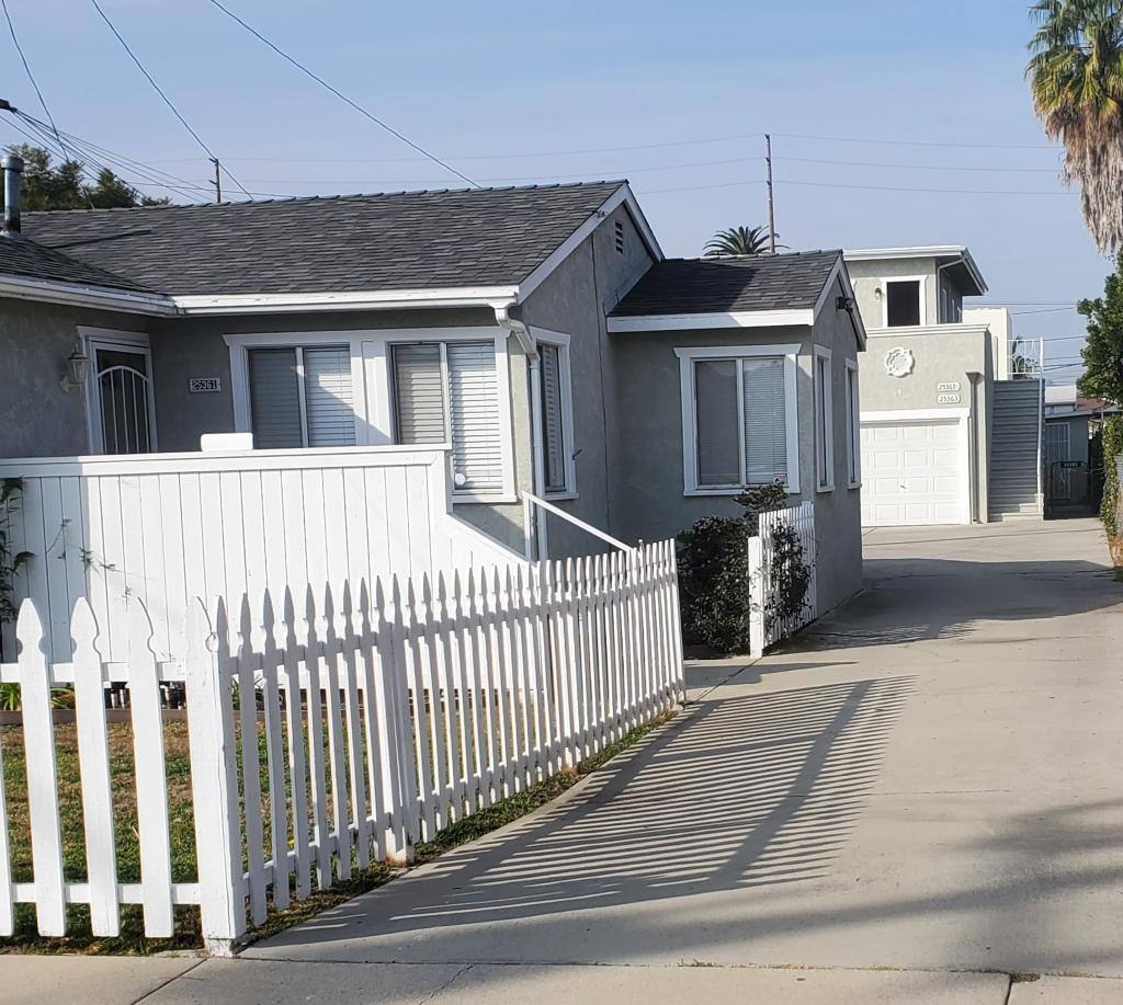 Apartment for rent at 253635 Woodward Ave, Lomita, CA 90717