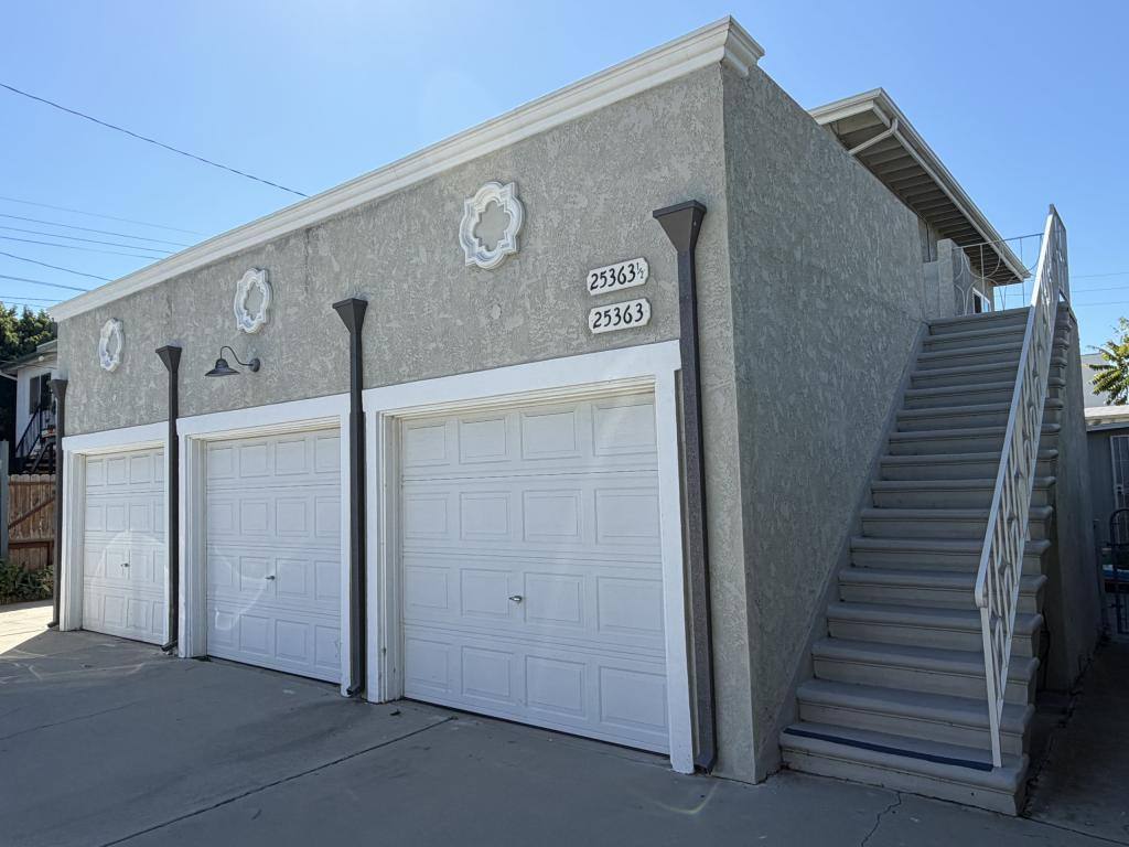 Apartment for rent at 253635 Woodward Ave, Lomita, CA 90717