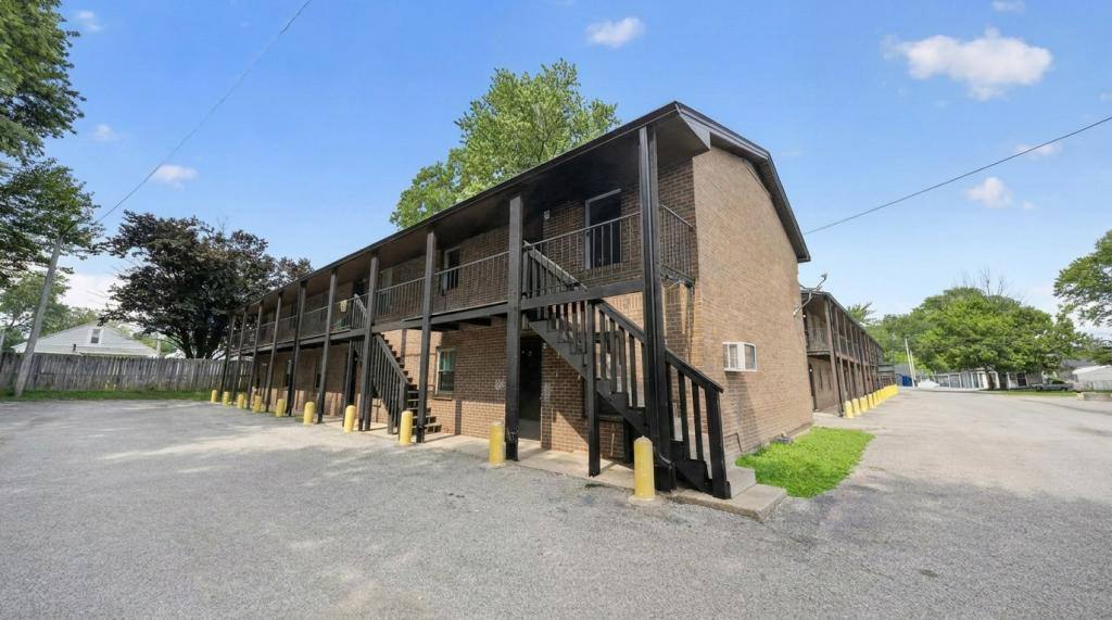 Apartment for rent at 2608 Veach Rd #16, Owensboro, KY 42303