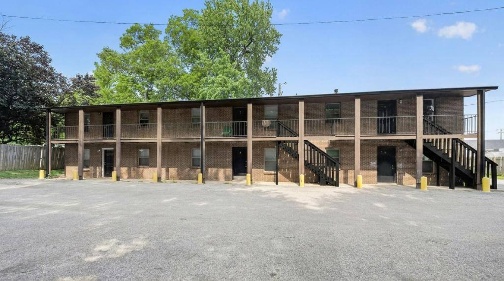 Apartment for rent at 2608 Veach Rd #16, Owensboro, KY 42303