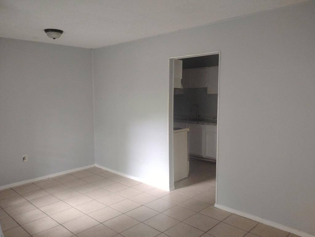 Apartment for rent at 2360 Balis Dr, Baton Rouge, LA 70808