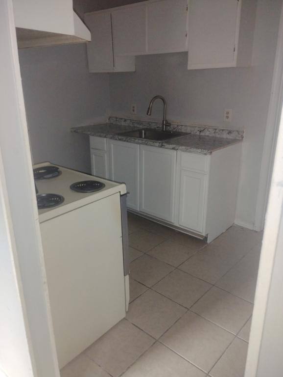 Apartment for rent at 2360 Balis Dr, Baton Rouge, LA 70808