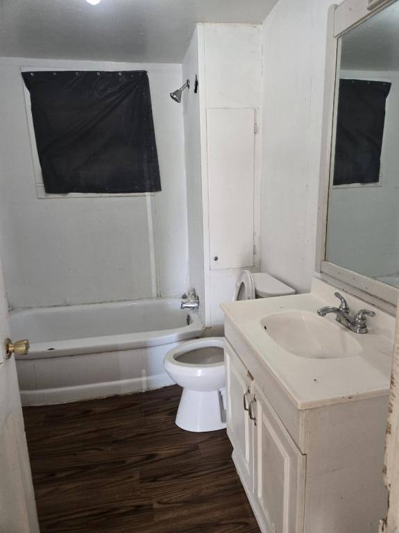 House for rent at 700 E 10th St, Lamar, MO 64759