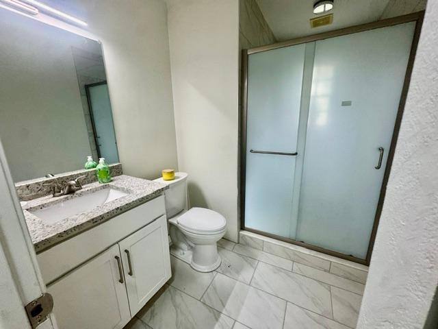 Apartment for rent at 460 15th Ave N, St. Petersburg, FL 33704