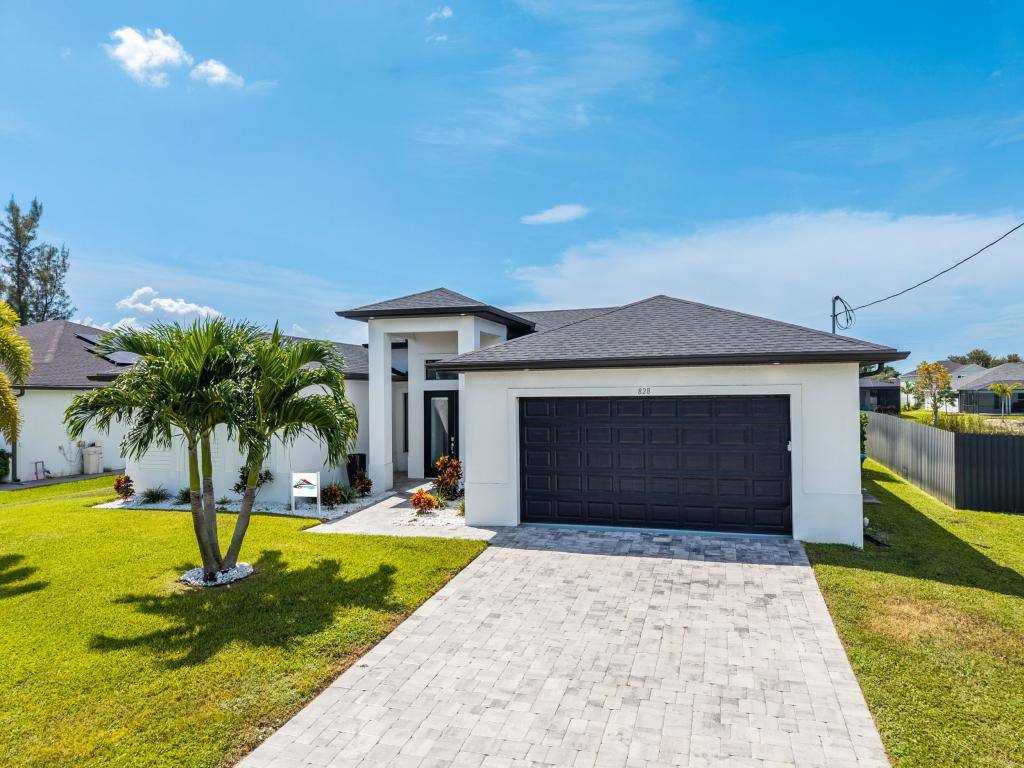 House for rent at 828 SW 28th St, Cape Coral, FL 33914