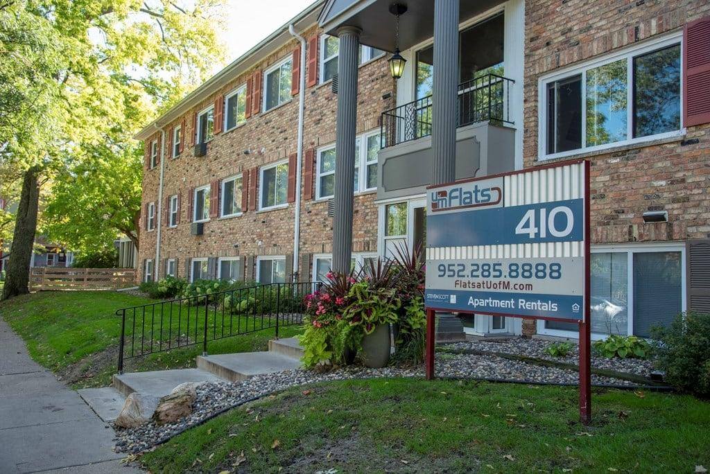 Apartment for rent at 410 6th St SE #208, Minneapolis, MN 55414