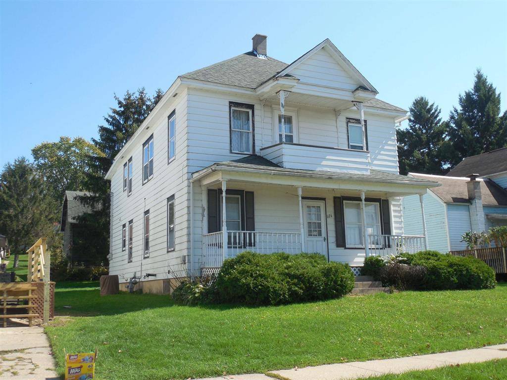 Apartment for rent at 606 Main St, Upper Unit, Wilton, WI 54670