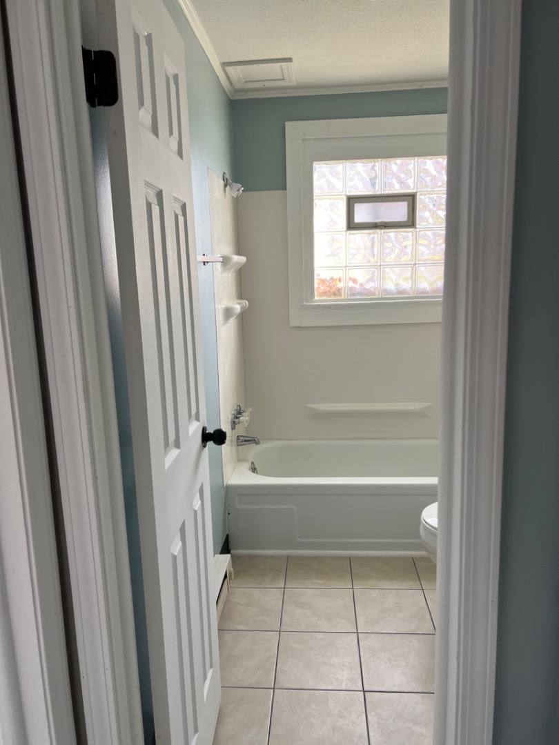 Apartment for rent at 126 N 10th St #3, New Castle, IN 47362