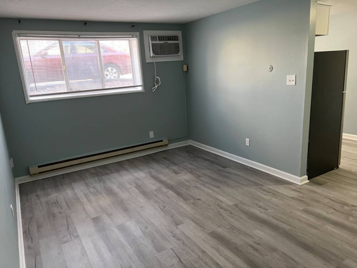 Apartment for rent at 126 N 10th St #3, New Castle, IN 47362
