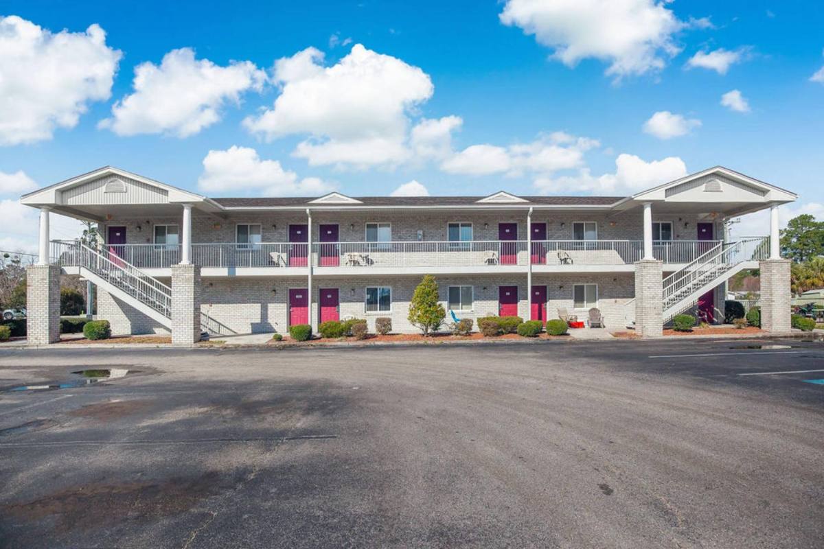 Apartment for rent at 3170 Holmestown Rd, Myrtle Beach, SC 29588